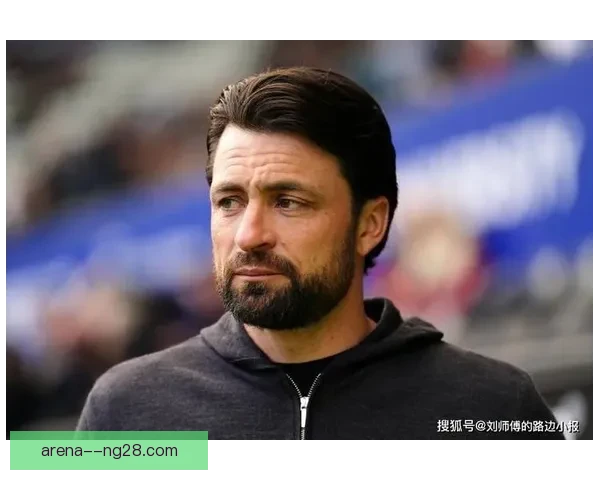 南安普顿主帅马丁坚守极致传控理念塑造球队战术风格